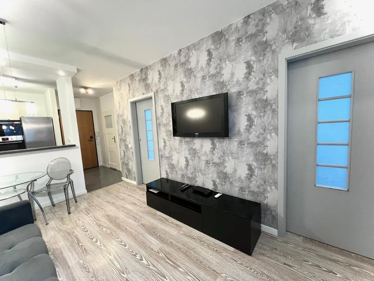 Wola Apartments 바르샤바
