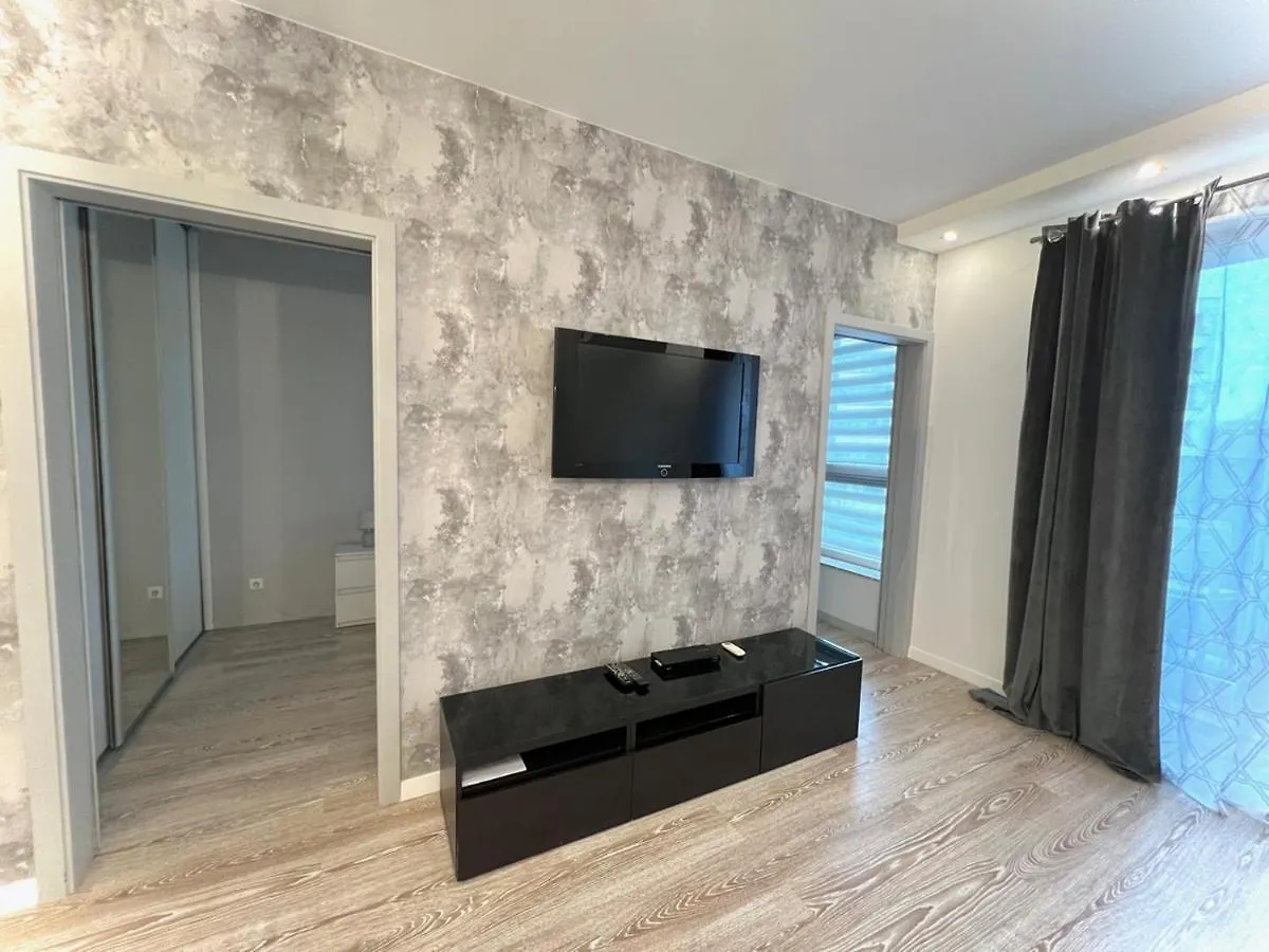 Wola Apartments 바르샤바 폴란드